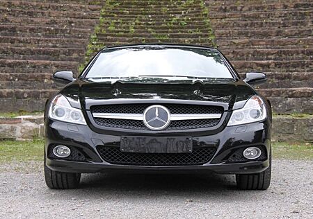 Mercedes-Benz SLR SL Roadster SL 350 / Wir brauchen Platz