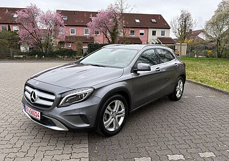 Mercedes-Benz GLA 200 Garantie Finanzierung