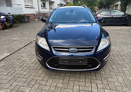 Ford Mondeo 1,6 EcoBoost Champions Edition Turnie...