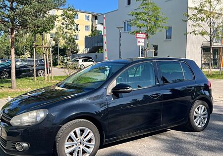 VW Golf Volkswagen 1.4 TSI DSG Style Variant Style