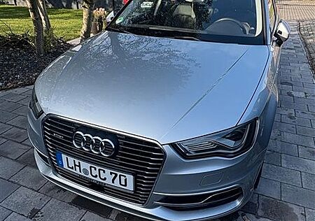 Audi A3 1.4 TFSI e-tron S tron. design Sportback ...