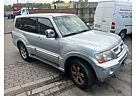 Mitsubishi Pajero 3,2 DI-D Avance KLIMA,LEDER,1 HAND