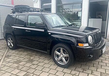 Jeep Patriot Sport 2.4 *LPG*4x4*AHK Safari look