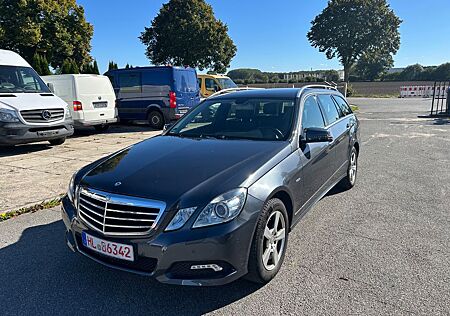 Mercedes-Benz E 200 E -Klasse T-Modell CDI Avantgarde