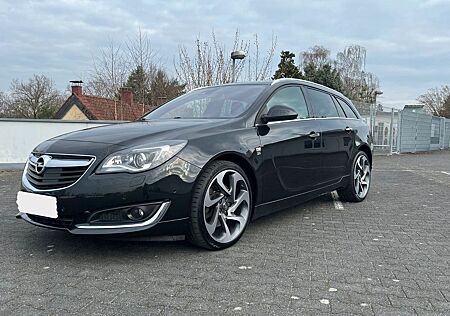 Opel Insignia ST 2.0 ECOTEC DI Turbo 4x4 Sport Au...