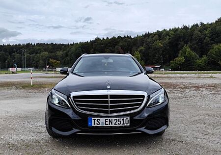 Mercedes-Benz C 180 T -