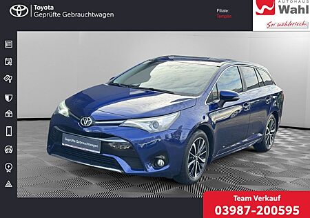 Toyota Avensis Touring Sports 1.8 Team D