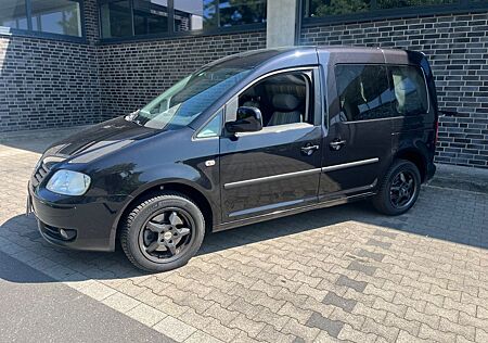 VW Caddy Volkswagen Life Tramper 1Hand von oma