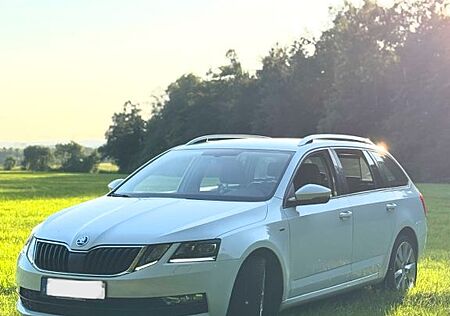 Skoda Octavia 2.0 TDI DSG CLEVER Combi