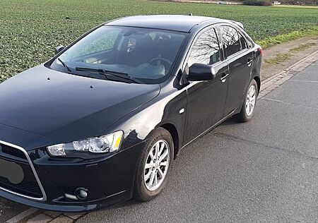 Mitsubishi Lancer 1.6 MIVEC -