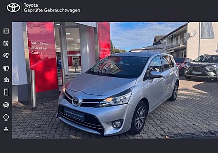 Toyota Verso Life