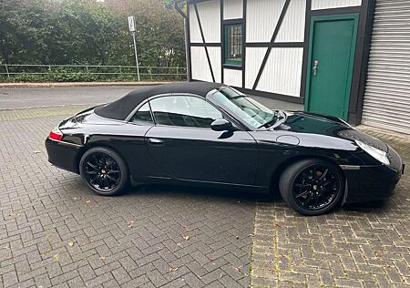 Porsche 996 Carrera Cabriolet Carrera, Scheckheft