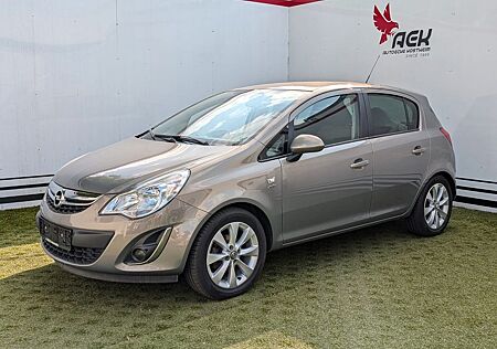 Opel Corsa D 1.4 Active Aus 1.Hand Gepflegt