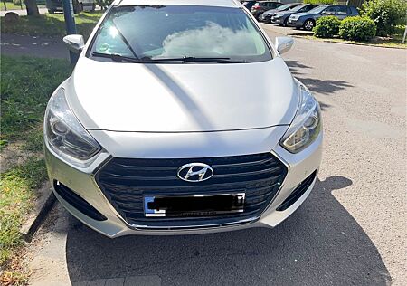 Hyundai i40 1.7 CRDi 85kW blue Premium Premium