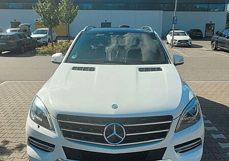 Mercedes-Benz ML 350 BlueTEC 4MATIC 7G-TRONIC
