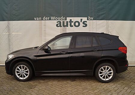 BMW X1 sDrive16d 85kw Automaat LEER NAVI ECC