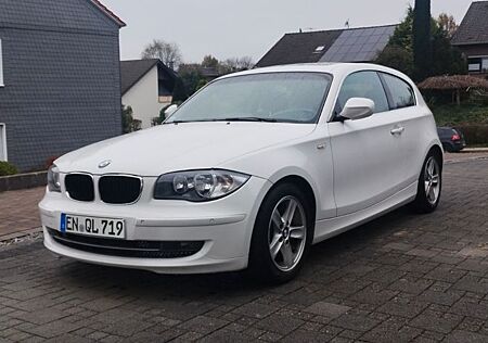 BMW 120d Ed.Lifestyle Performance Kit Klimaa. GSD