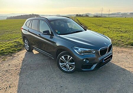 BMW X1 xDrive18d*Automatic*AHK*SportLine*BusinessPak
