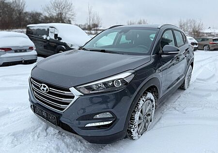 Hyundai Tucson blue Classic 2WD