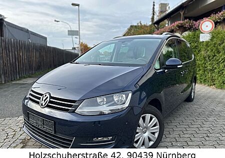 VW Sharan Volkswagen Highline* DSG*SZH*3-Zonen*Einparkass*