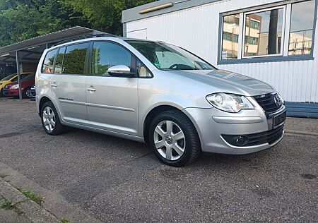 VW Touran Volkswagen 1.4 TSI 103kW