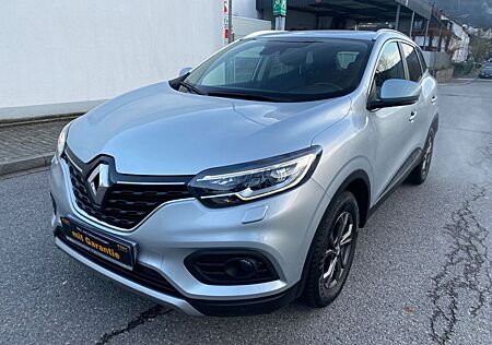 Renault Kadjar Limited Navi Shz kam 1 Hand * 42 tsd km!!