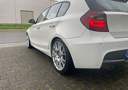 BMW 118d M-Sportpacket Nahezu Vollausgestattet BBS