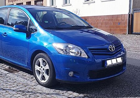 Toyota Auris 1,33-l-Dual-VVT-i -