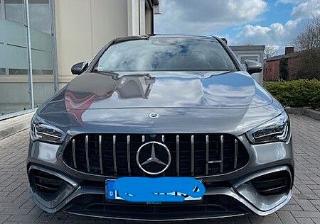 Mercedes-Benz CLA 45 AMG Shooting Brake CLA 45 AMG Shooting Brake Mercedes-AMG CLA 45 S