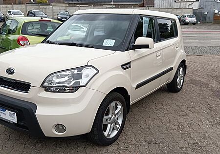 Kia Soul 1.6i Attract/Klimaanlage/Alufelgen