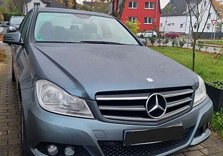 Mercedes-Benz C 200 CDI BlueEFFICIENCY -