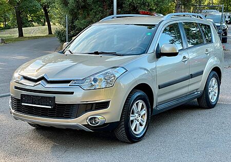 Citroën C-Crosser Tendance*4WD*7SITZER*KLIMA*TEMP*TLEDER