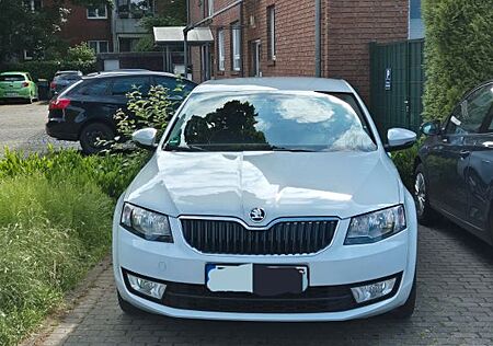 Skoda Octavia 1.6 TDI Green tec DSG Ambition Ambition