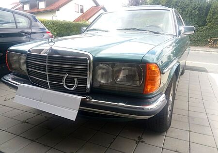 Mercedes-Benz 230 CE