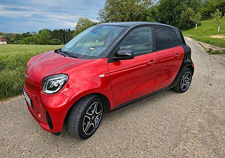 Smart ForFour EQ Prime Exclusive 22kw Lader