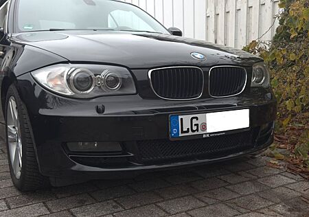 BMW 123d Cabrio, Navi Prof, M Paket, Fahrradträger