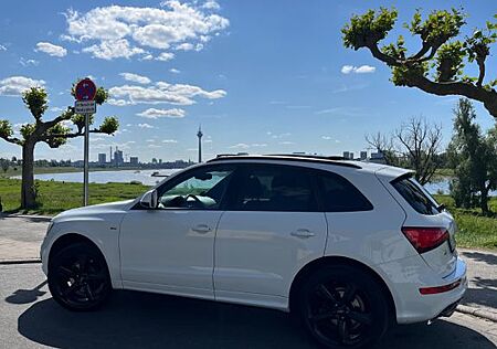 Audi Q5 2.0 TDI 140kW S tronic quattro - S-Line