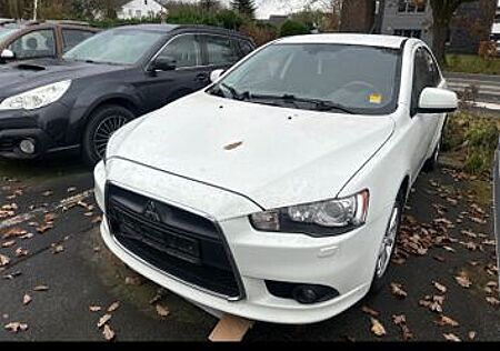 Mitsubishi Lancer Sportback XTRA ClearTec