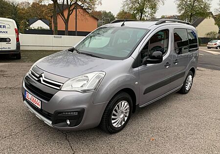 Citroën Berlingo Kombi XTR Navi Sitzheizung Kamera