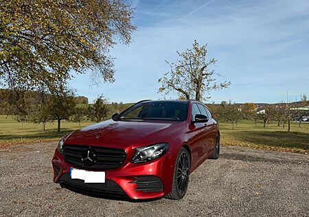 Mercedes-Benz E 220 E 220d T AMG LINE