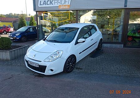 Renault Clio III AT-Motor 70.000 km