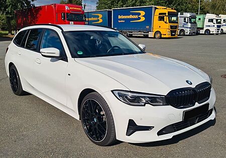 BMW 320d xDrive Touring Advantage Automatic Adva...