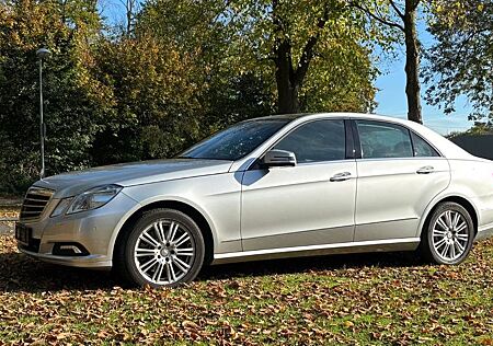 Mercedes-Benz E 350 4MATIC ELEGANCE ELEGANCE