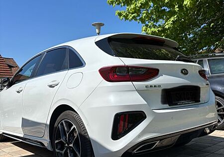 Kia Cee'd / Ceed 1.5 T-GDI DCT GT Line GT Line