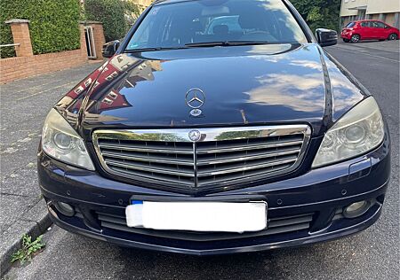 Mercedes-Benz C 220 CDI T BlueEFFICIENCY -