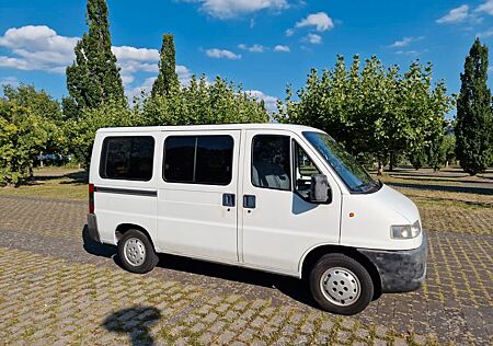 Peugeot Boxer - HU Neu, geringe Laufleistung
