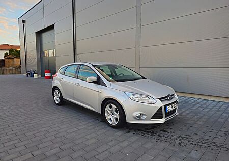 Ford Focus 1,6TDCi 80kW DPF ECOnetic ECOnetic