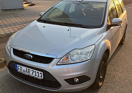 Ford Focus 1,6 Style Turnier Style