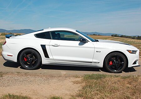 Ford Mustang 5.0 V8 GT/CS California Special Brembo