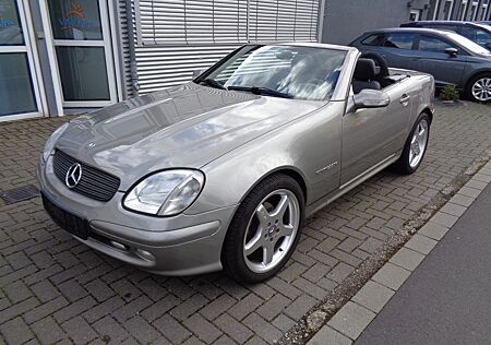 Mercedes-Benz SLK 200 Kompressor Klima Leder Sitzh. AMG Alu